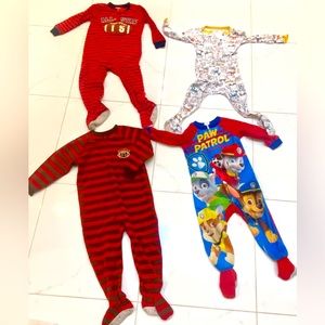 Set of 4 size 3t sleepers. Three Carter’s one nickelodeon.